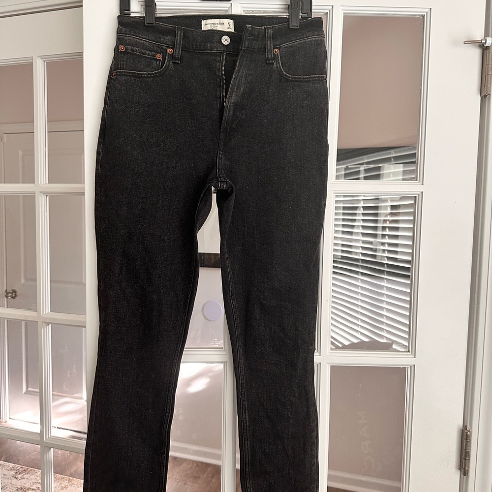 Abercrombie High Rise Skinny Jean